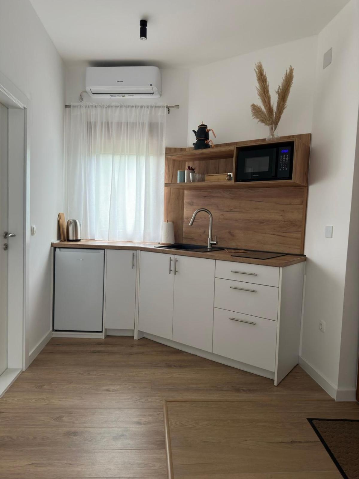 Studio Apartmani Izvor بلاغاي المظهر الخارجي الصورة
